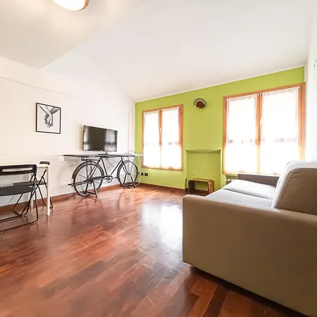 Appartamento Corso San Gottardo - Darsena Flat *