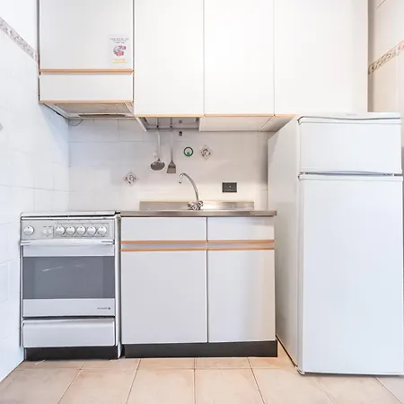 Corso San Gottardo - Darsena Flat Appartamento Milano